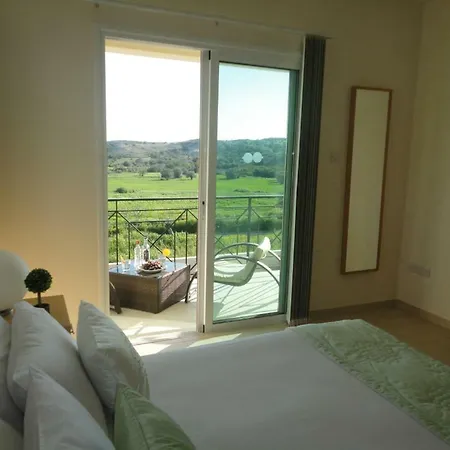 Swalletta Villa Larnaca